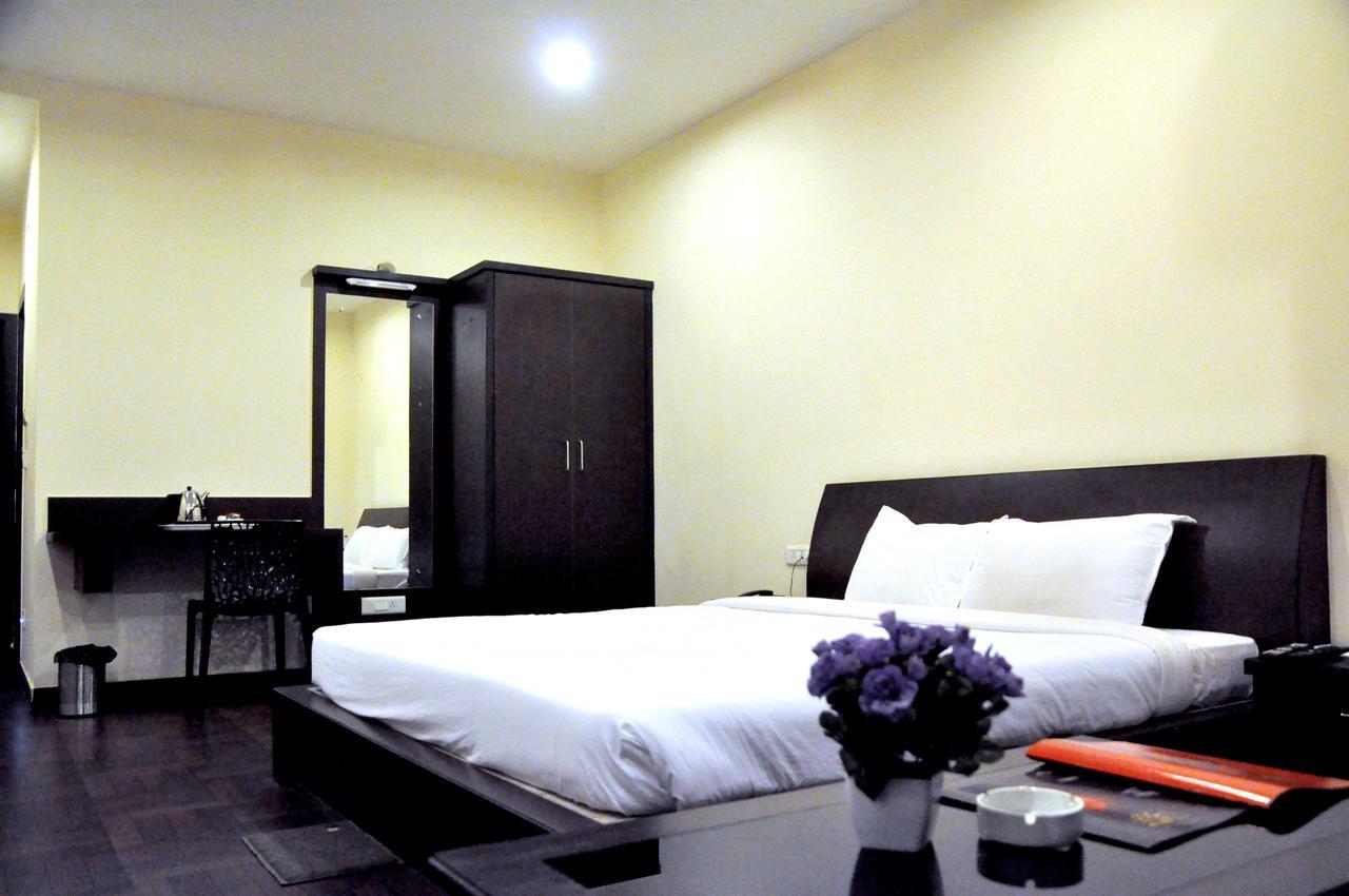 Hotel Suncity Palace Jharsuguda Exterior photo