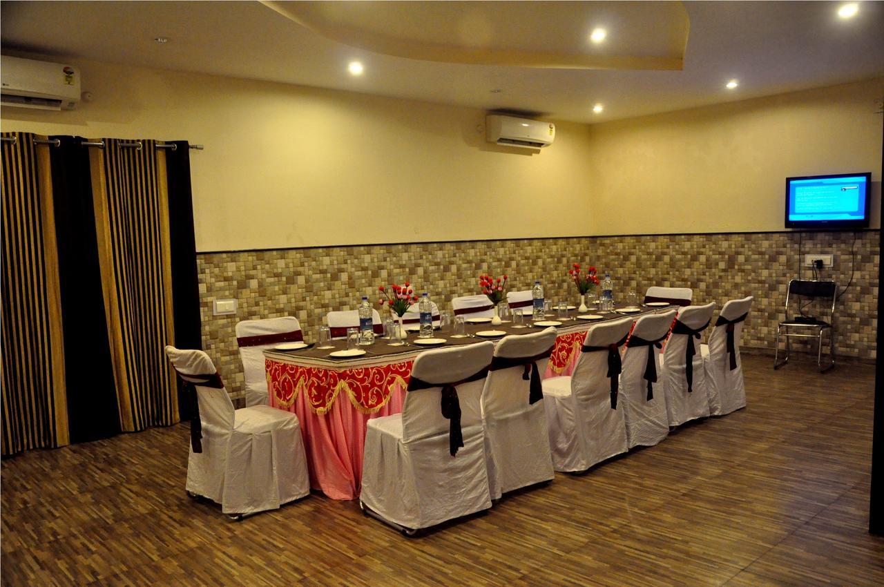 Hotel Suncity Palace Jharsuguda Exterior photo